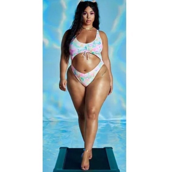 FTF Tabria Majors Jada Ruched Monokini swimsuit 0 - Picture 5 of 13